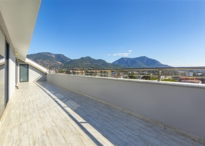 Просторный петнтхаус в районе Оба