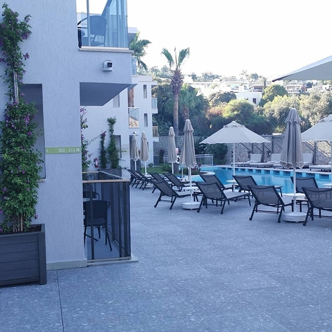 Представляем уникальный бутик-апарт отель, идеально расположенный в одном из популярных туристических районов Бодрума. 