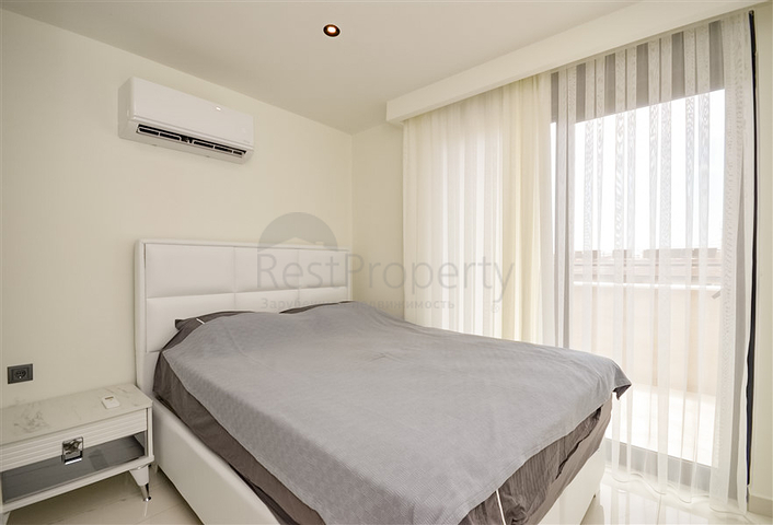 Пентхаус 2+1 с красивым видом в районе пляжа Клеопатры на аренду