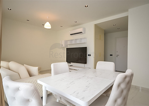 Пентхаус 2+1 с красивым видом в районе пляжа Клеопатры на аренду