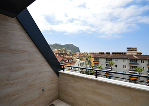 Пентхаус 2+1 с красивым видом в районе пляжа Клеопатры на аренду