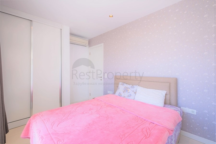 Пентхаус 4+1 всего в 100 метрах от Средиземного моря в районе Оба