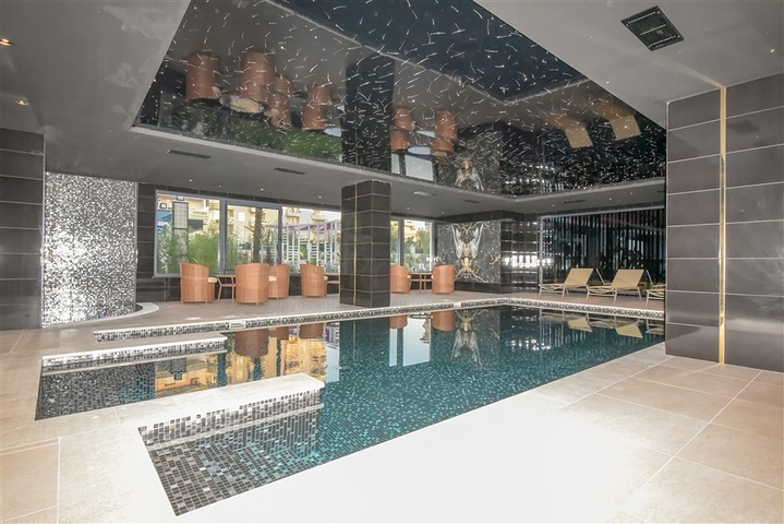 Пентхаус 3+1 в центре Алании с потрясающими видовыми характеристиками