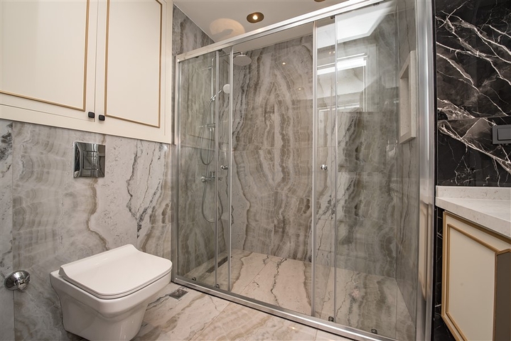 Пентхаус 3+1 в центре Алании с потрясающими видовыми характеристиками