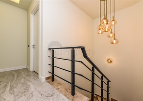 Пентхаус 3+1 в центре Алании с потрясающими видовыми характеристиками