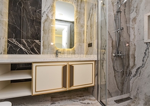 Пентхаус 3+1 в центре Алании с потрясающими видовыми характеристиками