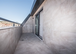 Пентхаус 3+1 в центре Алании с потрясающими видовыми характеристиками