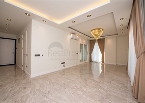 Пентхаус 3+1 в центре Алании с потрясающими видовыми характеристиками