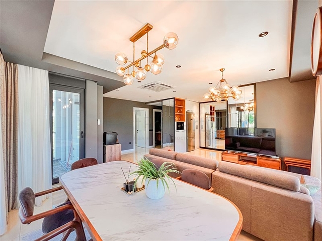 Просторная квартира 3+1 в новом комплексе с полной инфраструктурой 