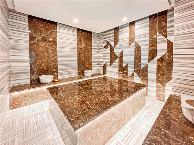 Просторная квартира 3+1 в новом комплексе с полной инфраструктурой 