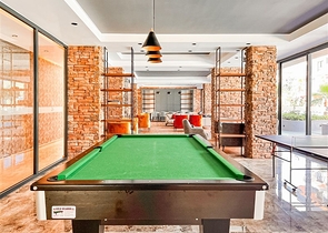 Просторная квартира 3+1 в новом комплексе с полной инфраструктурой 