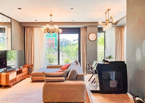 Просторная квартира 3+1 в новом комплексе с полной инфраструктурой 