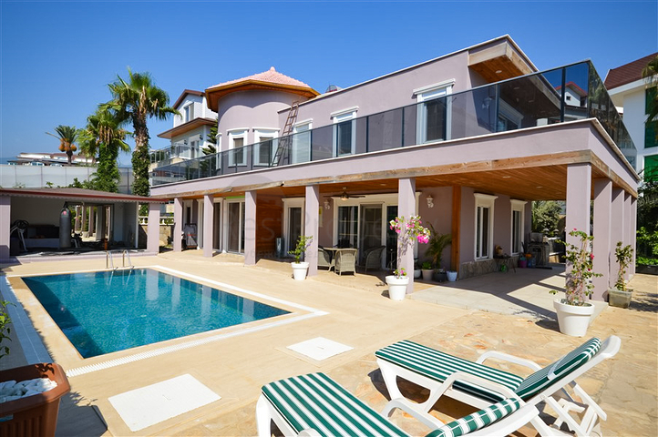 Вилла для гражданства в районе Кестель