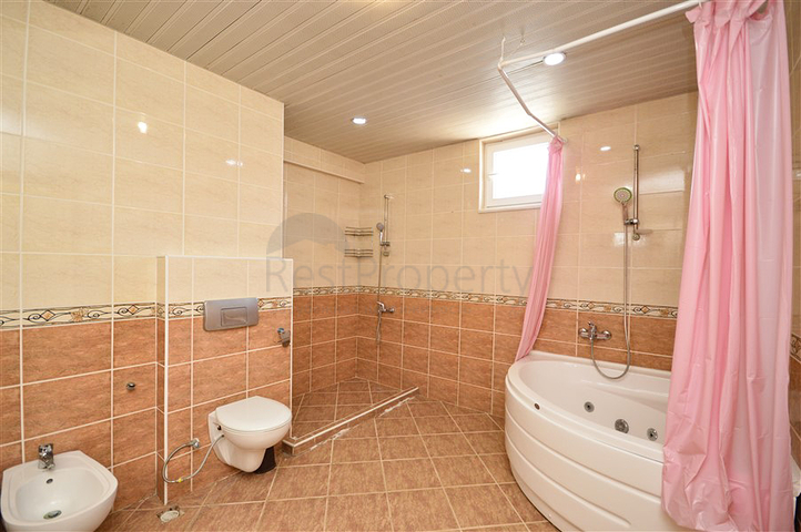 Апартаменты 4+1 в 50 метрах от Средиземного моря