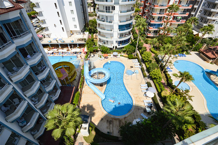 Апартаменты 4+1 в 50 метрах от Средиземного моря