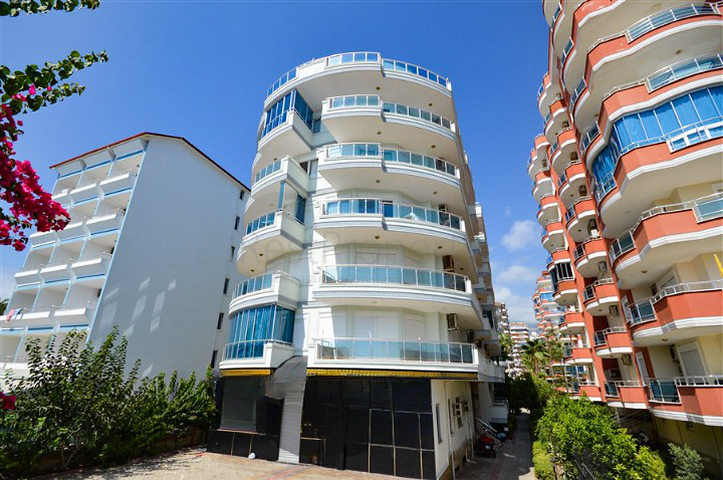 Апартаменты 4+1 в 50 метрах от Средиземного моря