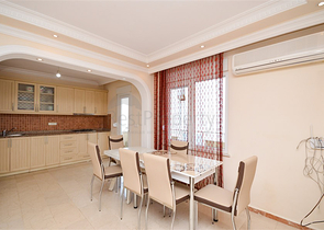 Апартаменты 4+1 в 50 метрах от Средиземного моря