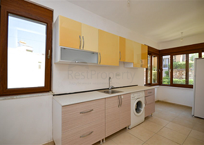 Вилла в сите 3+1 с отдельной кухней и видом на горы и море в районе Кестель