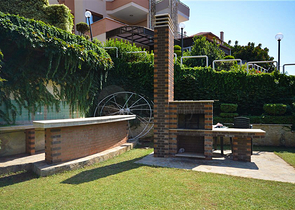 Вилла в сите 3+1 с отдельной кухней и видом на горы и море в районе Кестель