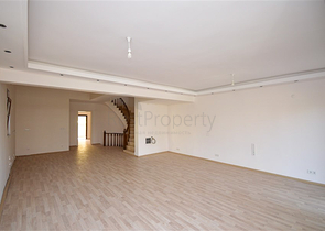 Вилла в сите 3+1 с отдельной кухней и видом на горы и море в районе Кестель