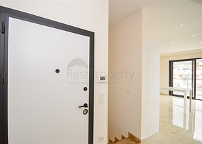 Квартира пентхаус планировки 2+1 в районе Клеопатра