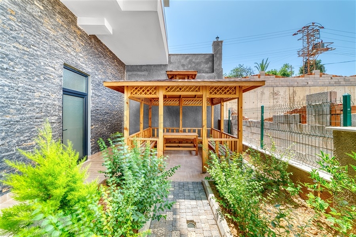 Квартира 1+1 в новом комплексе Махмутлара