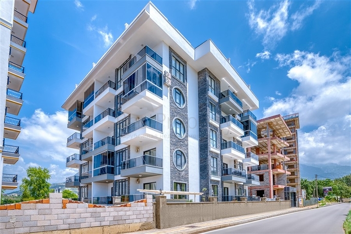 Квартира 1+1 в новом комплексе Махмутлара