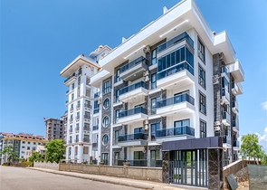 Квартира 1+1 в новом комплексе Махмутлара