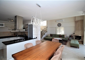 Меблированная отдельностоящая вилла 4+1 в районе Тепе