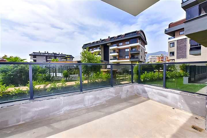 Апартаменты 1+1 в районе Оба