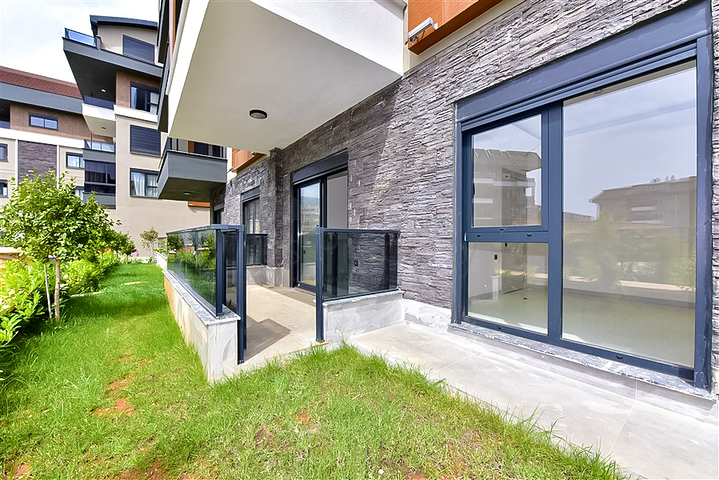 Апартаменты 1+1 в районе Оба