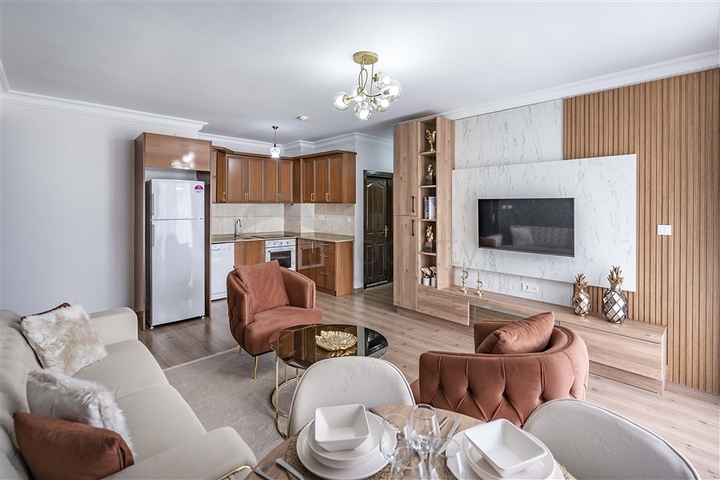 Двухкомнатная квартира с ремонтом в 400 м от моря в Алании