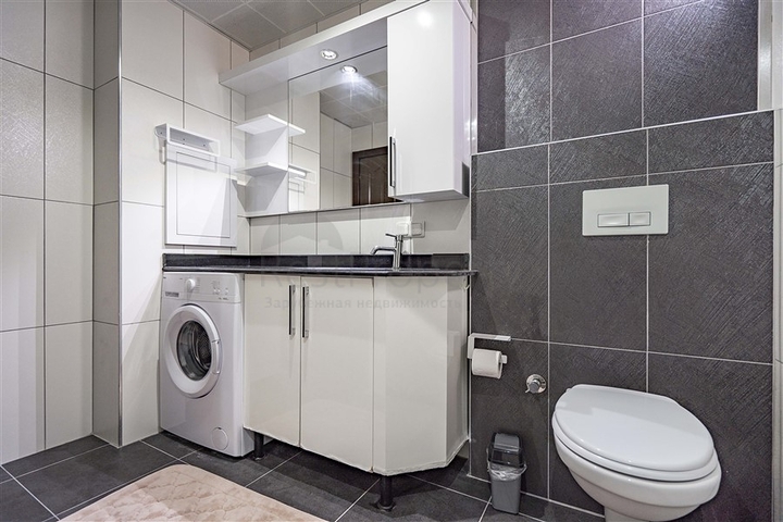 Двухкомнатная квартира с ремонтом в 400 м от моря в Алании