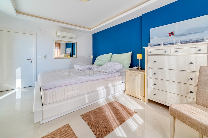 Частная вилла 4+1 с панорамными видами в районе Каргыджак