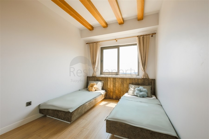 Комплекс на завершающей стадии строительства в 150 метрах от моря