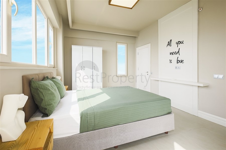 Готовый жилой комплекс на первой береговой линии в Эрдемли