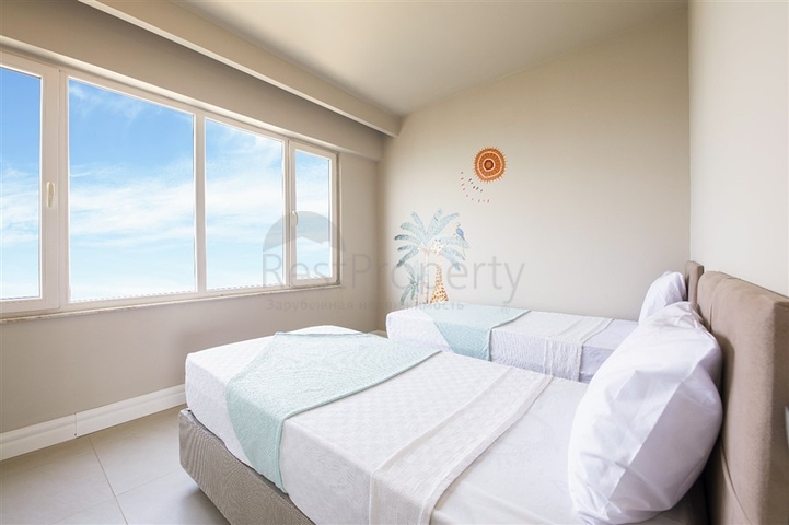 Готовый жилой комплекс на первой береговой линии в Эрдемли