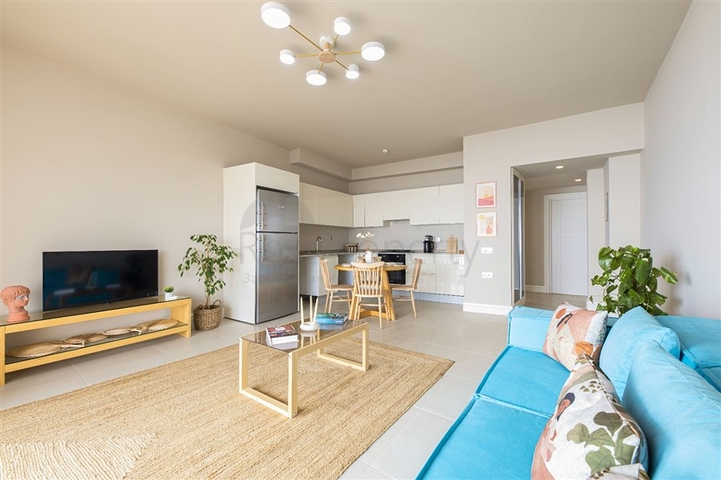 Готовый жилой комплекс на первой береговой линии в Эрдемли