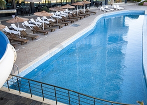 Готовый жилой комплекс на первой береговой линии в Эрдемли