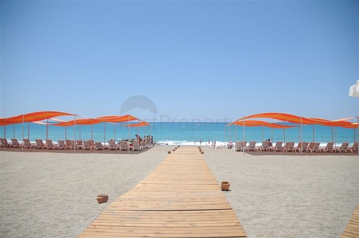 Просторные апартаменты с мебелью и техникой