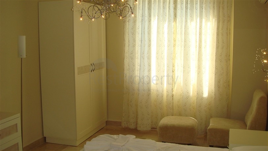 Просторные апартаменты с мебелью и техникой