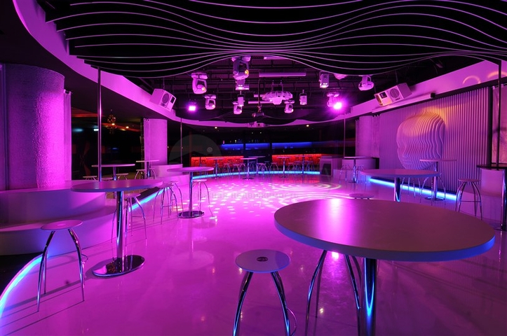 Просторные апартаменты с мебелью и техникой