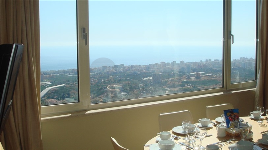 Просторные апартаменты с мебелью и техникой