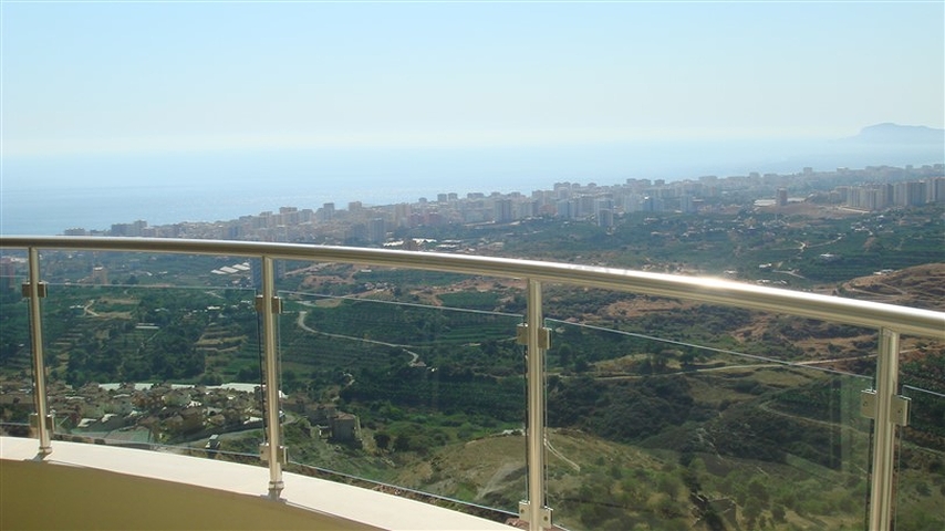 Просторные апартаменты с мебелью и техникой