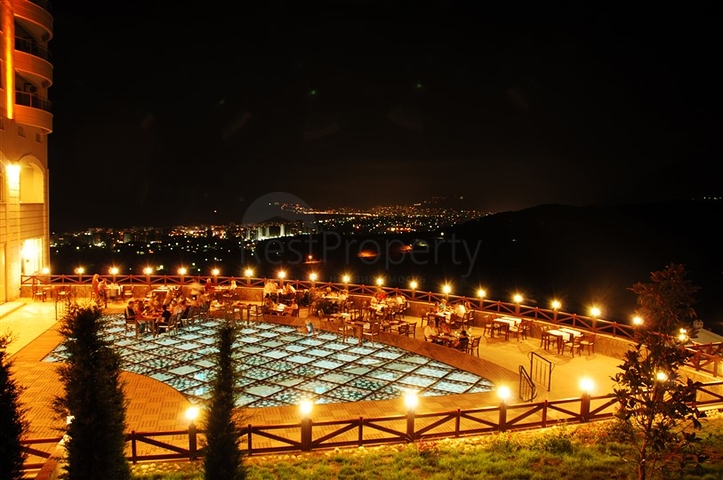 Просторные апартаменты с мебелью и техникой