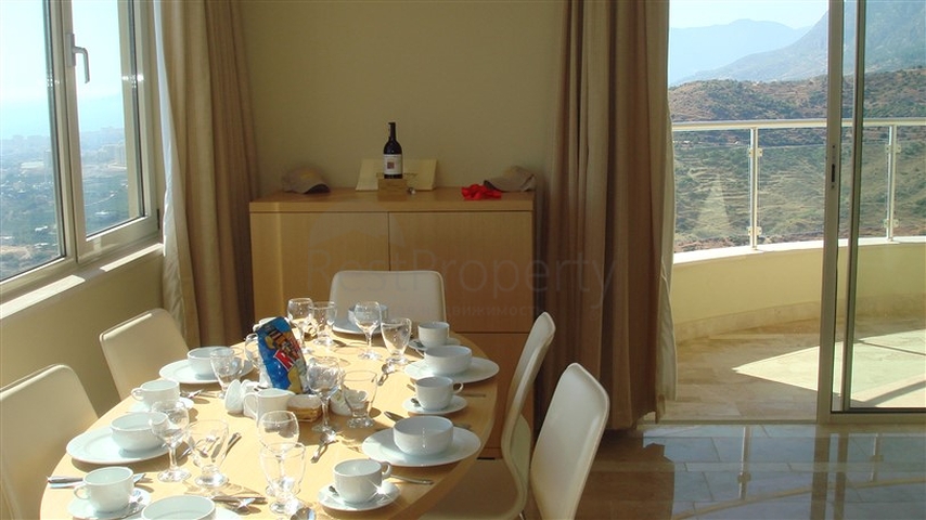 Просторные апартаменты с мебелью и техникой