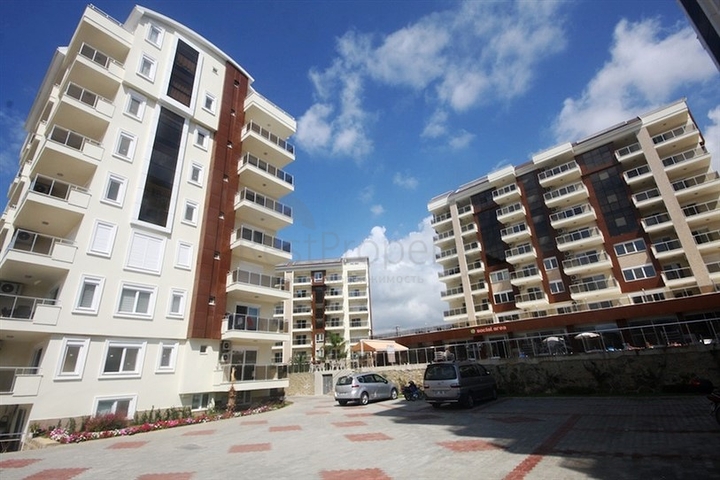 Апартаменты с видом на бассейн в Орион 2