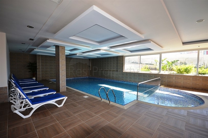 Апартаменты с видом на бассейн в Орион 2