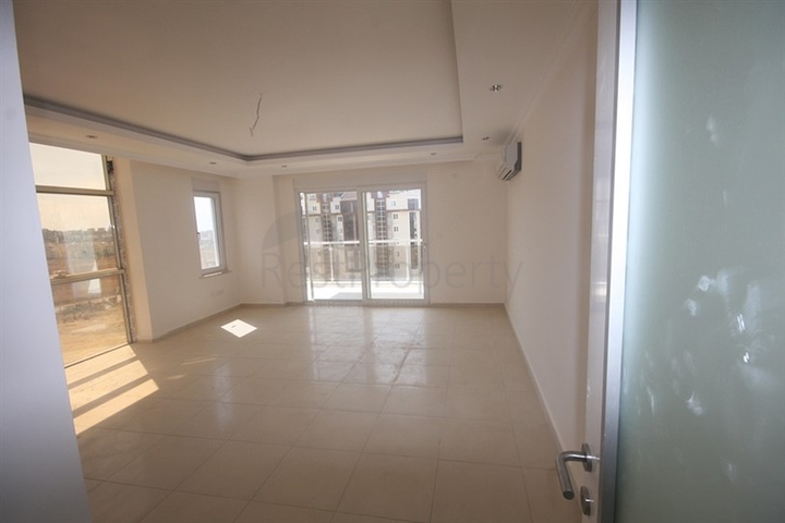 Апартаменты с видом на бассейн в Орион 2