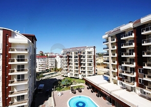 Апартаменты с видом на бассейн в Орион 2